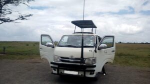 Safari Vehicles Hire Kenya | Rent 4×4 Land Cruisers | Jeep Hire | Tour Van